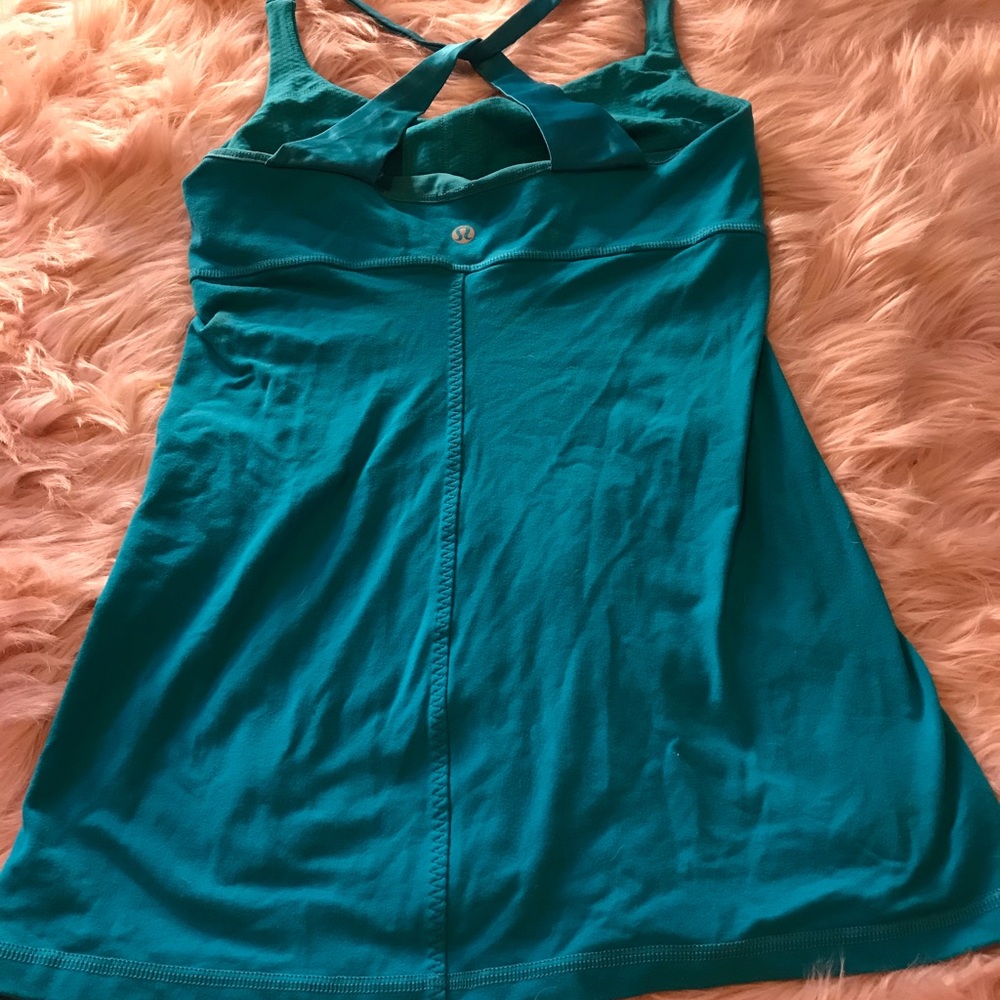 Lululemon Surge Tank 💎 - Picture 4 of 5